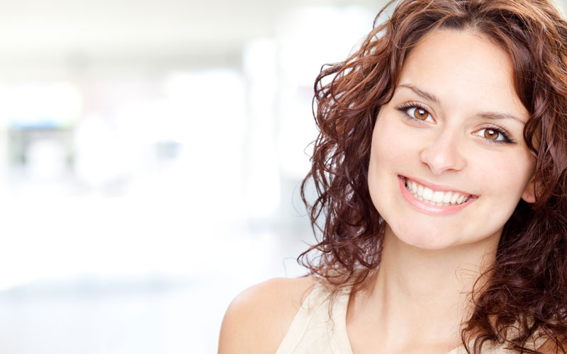 The Benefits of Veneers & How It Works